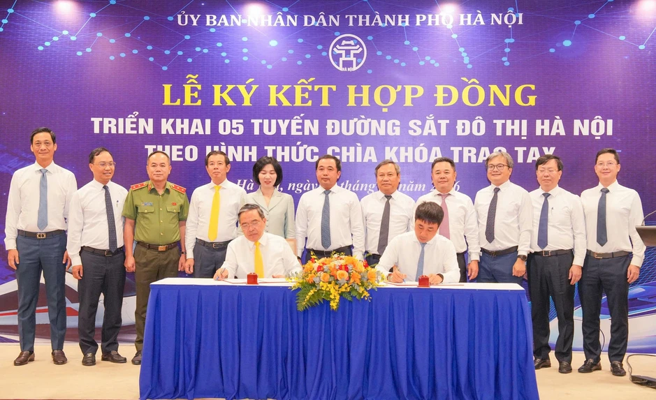 Hà Nội ‘chốt’ hợp đồng hơn 1 triệu tỷ đồng thực hiện cùng lúc 5 tuyến Metro Hà Nội ‘chốt’ hợp đồng hơn 1 triệu tỷ đồng thực hiện cùng lúc 5 tuyến Metro