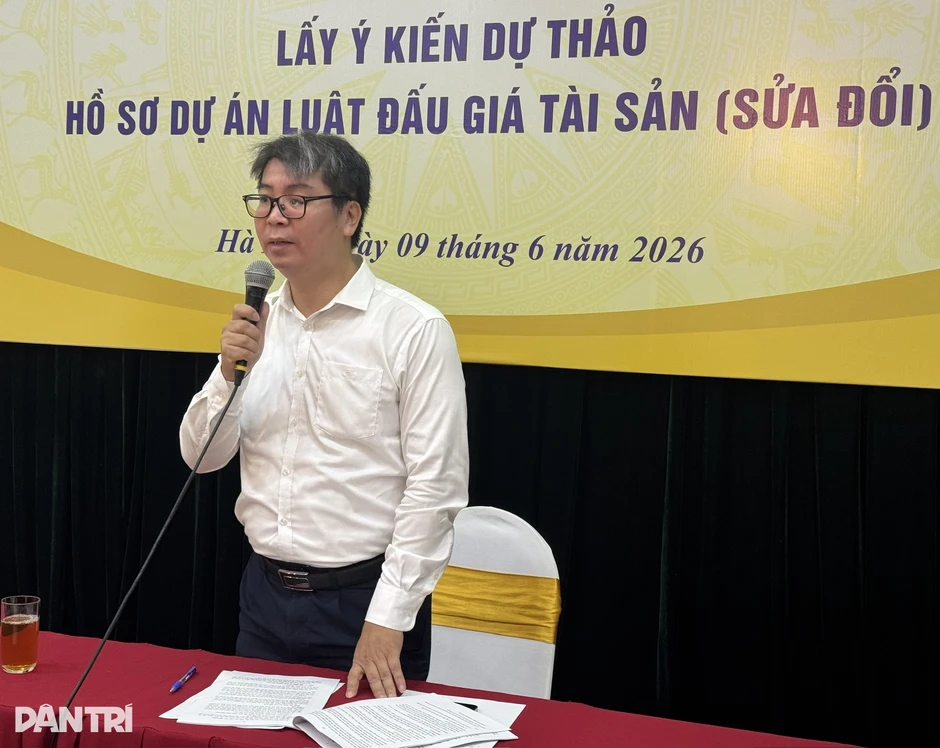Hà Nội có những “nhà” cả trăm người chuyên đi đấu giá đất Hà Nội có những “nhà” cả trăm người chuyên đi đấu giá đất