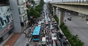 Hà Nội dự kiến hạn chế xe cá nhân từ năm 2035 để cải thiện môi trường giao thông