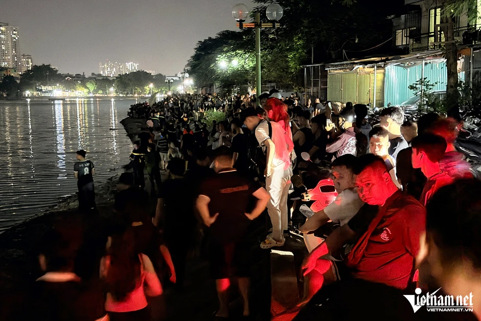 Hà Nội: Hai người đàn ông tử vong khi câu cá ở hồ Định Công Hà Nội: Hai người đàn ông tử vong khi câu cá ở hồ Định Công