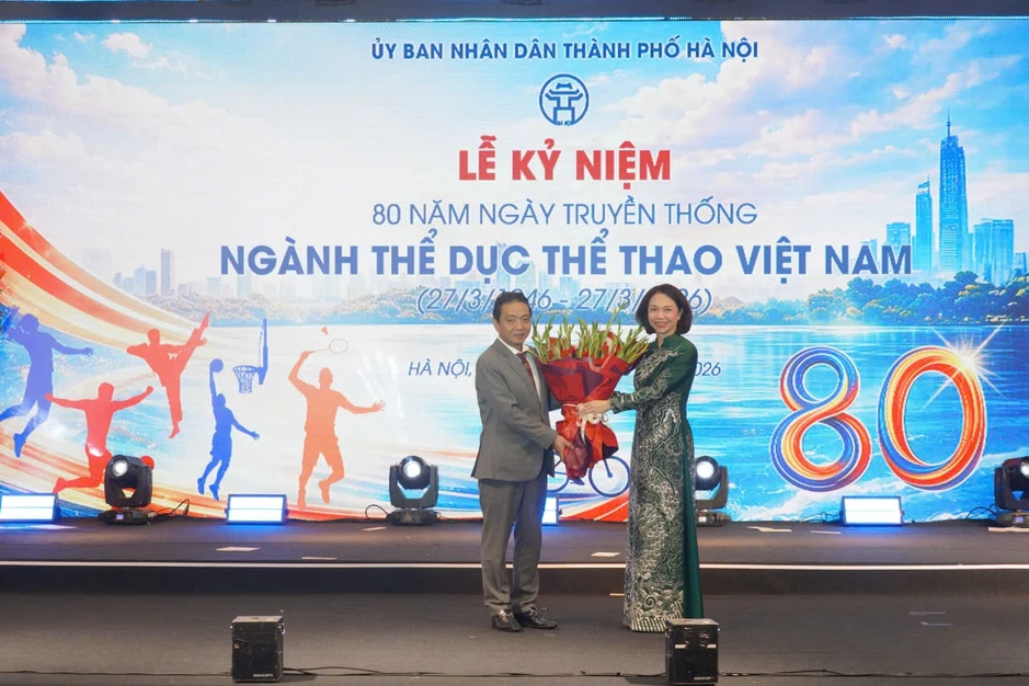 Hà Nội: Mít tinh kỷ niệm 80 năm Ngày truyền thống ngành Thể dục thể thao Việt Nam Hà Nội: Mít tinh kỷ niệm 80 năm Ngày truyền thống ngành Thể dục thể thao Việt Nam