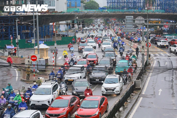 Hà Nội mở làn BRT, giao thông nút Láng Hạ - Giảng Võ thay đổi ra sao? Hà Nội mở làn BRT, giao thông nút Láng Hạ - Giảng Võ thay đổi ra sao?