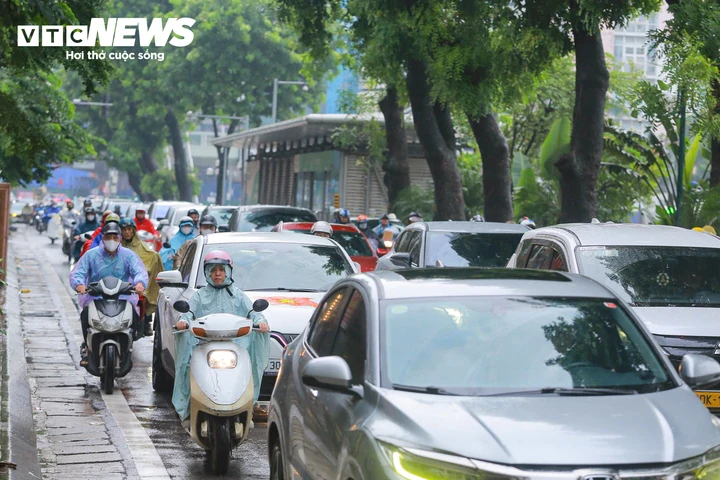 Hà Nội mở làn BRT, giao thông nút Láng Hạ - Giảng Võ thay đổi ra sao? Hà Nội mở làn BRT, giao thông nút Láng Hạ - Giảng Võ thay đổi ra sao?