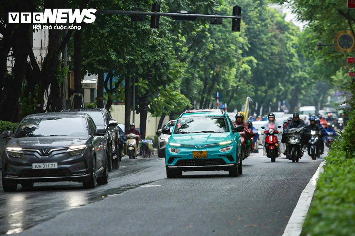Hà Nội mở làn BRT, giao thông nút Láng Hạ - Giảng Võ thay đổi ra sao? Hà Nội mở làn BRT, giao thông nút Láng Hạ - Giảng Võ thay đổi ra sao?