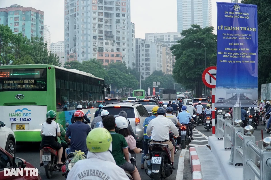 Hà Nội nghiên cứu phân luồng đảo chiều đường Nguyễn Chí Thanh, Lê Văn Lương Hà Nội nghiên cứu phân luồng đảo chiều đường Nguyễn Chí Thanh, Lê Văn Lương