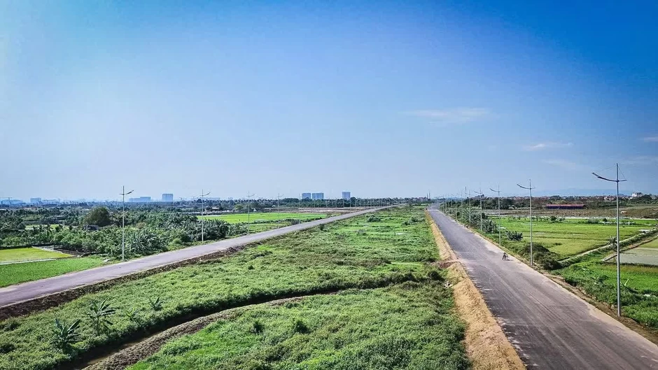Hà Nội sắp thông xe đường song hành Vành đai 4 từ đê Hữu Hồng đến Đại lộ Thăng Long Hà Nội sắp thông xe đường song hành Vành đai 4 từ đê Hữu Hồng đến Đại lộ Thăng Long
