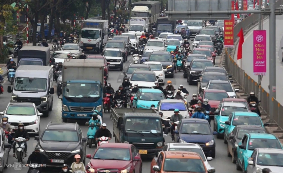 Hà Nội sẽ chuyển toàn bộ xe taxi chạy xăng, dầu sang xe điện Hà Nội sẽ chuyển toàn bộ xe taxi chạy xăng, dầu sang xe điện