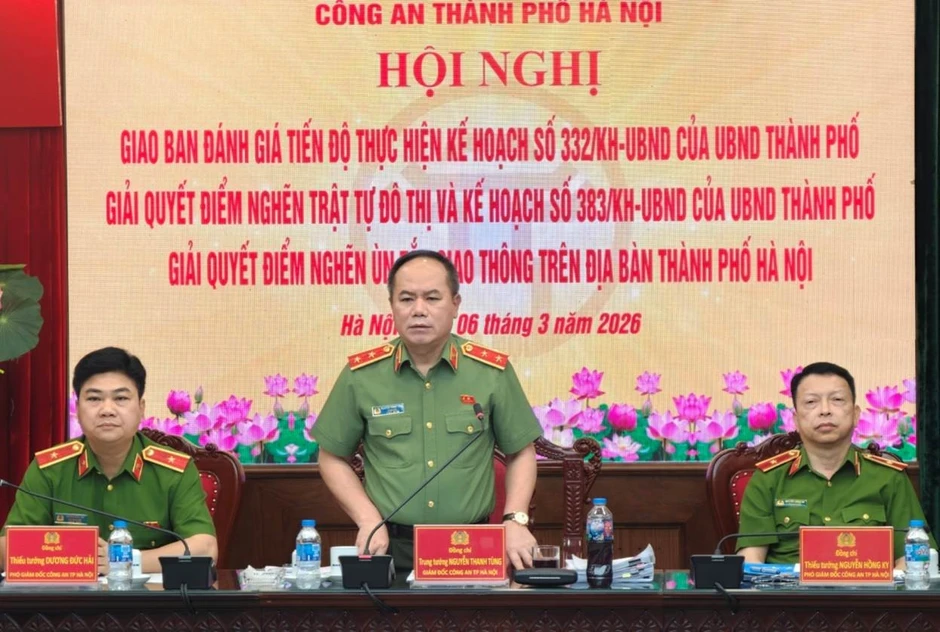 Hà Nội siết quản lý trật tự đô thị, chấm dứt tình trạng 'khoán trắng'