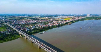Hà Nội xây dựng thành phố bên sông Hồng với quy hoạch an toàn và phát triển bền vững