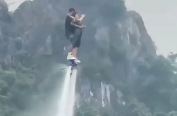 Hai người gặp nạn khi bay flyboard: Hồ Núi Lớ chưa được phép tổ chức trình diễn Hai người gặp nạn khi bay flyboard: Hồ Núi Lớ chưa được phép tổ chức trình diễn