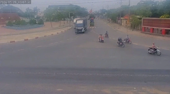 Hai người phụ nữ tử vong thương tâm dưới gầm xe tải ở Tây Ninh Hai người phụ nữ tử vong thương tâm dưới gầm xe tải ở Tây Ninh