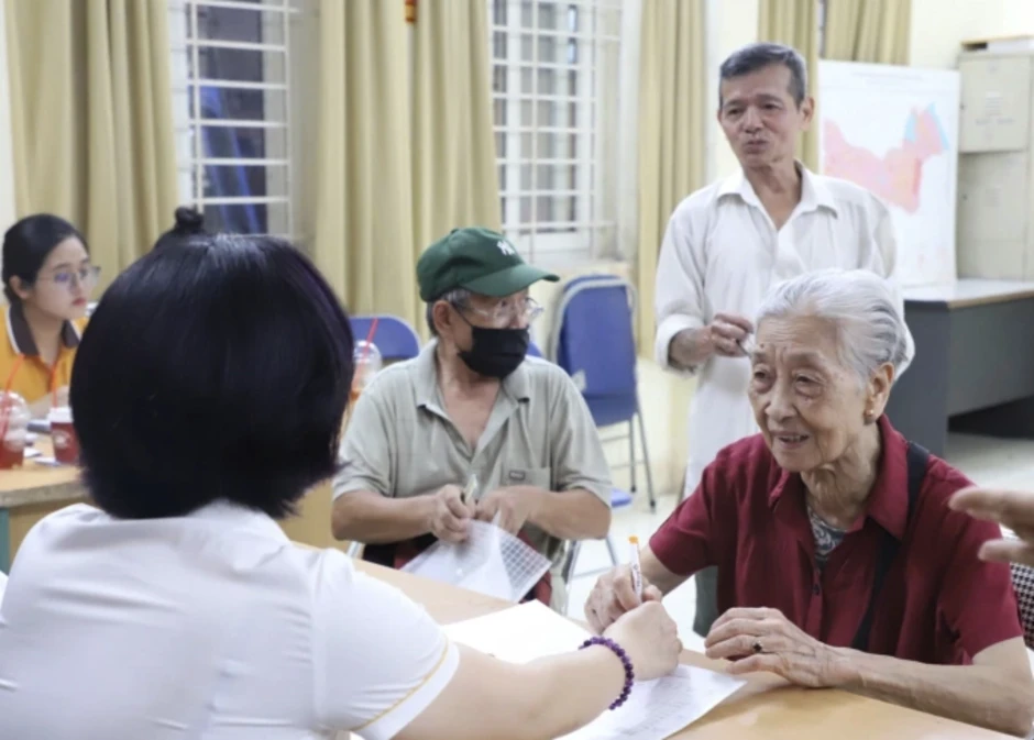 Hai phương án tăng lương hưu từ 1/7 Hai phương án tăng lương hưu từ 1/7