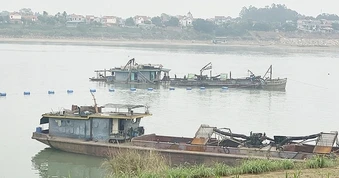 Hàng loạt vi phạm trong cấp phép, khai thác khoáng sản ở Phú Thọ