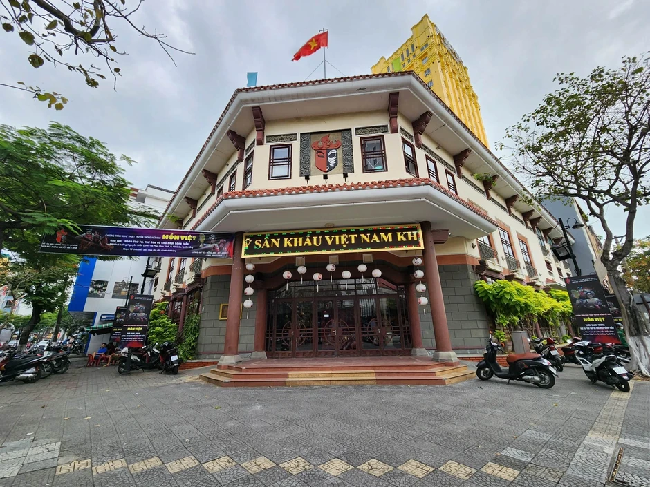 Hàng loạt vi phạm về quản lý, sử dụng nhà đất ở Đà Nẵng Hàng loạt vi phạm về quản lý, sử dụng nhà đất ở Đà Nẵng