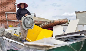 Hàng nghìn hộ dân Nghệ An chưa nhận được tiền hỗ trợ lũ lụt