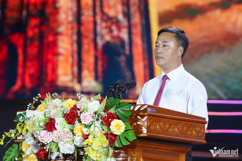 Hàng nghìn người dự khai mạc Ngày hội Văn hóa dân tộc Chăm năm 2026 Hàng nghìn người dự khai mạc Ngày hội Văn hóa dân tộc Chăm năm 2026