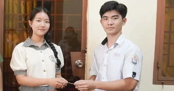 Hành động đẹp của nam sinh lớp 12 ở Vĩnh Long