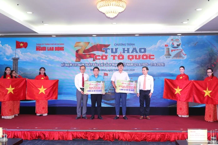 Hành trình phụng sự Tổ quốc Hành trình phụng sự Tổ quốc