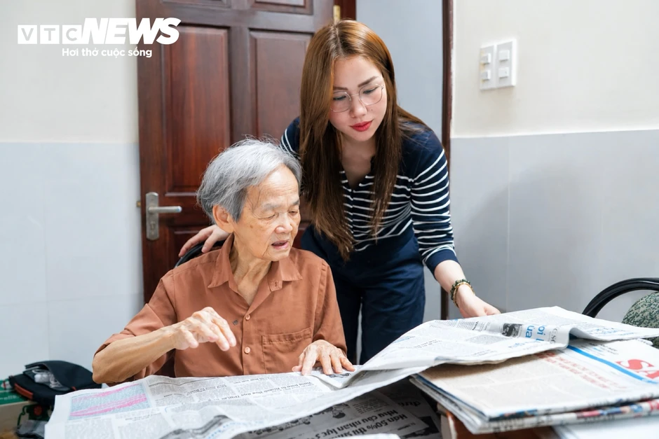 Hành trình tìm mẹ của con gái cố Tổng Bí thư Lê Hồng Phong và liệt sĩ Nguyễn Thị Minh Khai Hành trình tìm mẹ của con gái cố Tổng Bí thư Lê Hồng Phong và liệt sĩ Nguyễn Thị Minh Khai