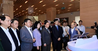 HĐND TP Hà Nội khai trương nền tảng điều hành tập trung