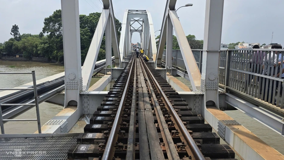 Hiện trường s&agrave; lan t&ocirc;ng cầu Ghềnh ở Đồng Nai