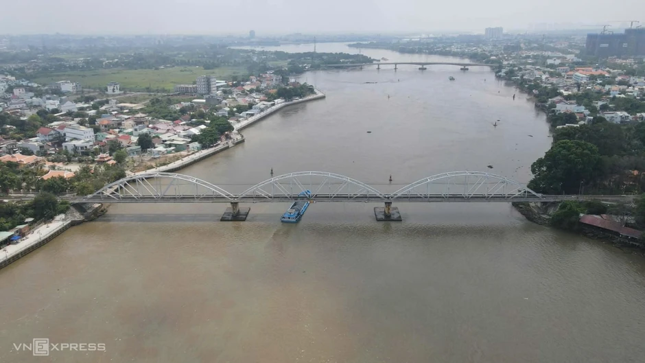 Hiện trường s&agrave; lan t&ocirc;ng cầu Ghềnh ở Đồng Nai