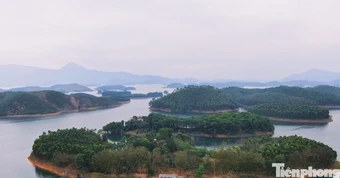 Hồ Thác Bà hồi phục sau vụ tai nạn thương tâm , du khách quay trở lại năm 2026