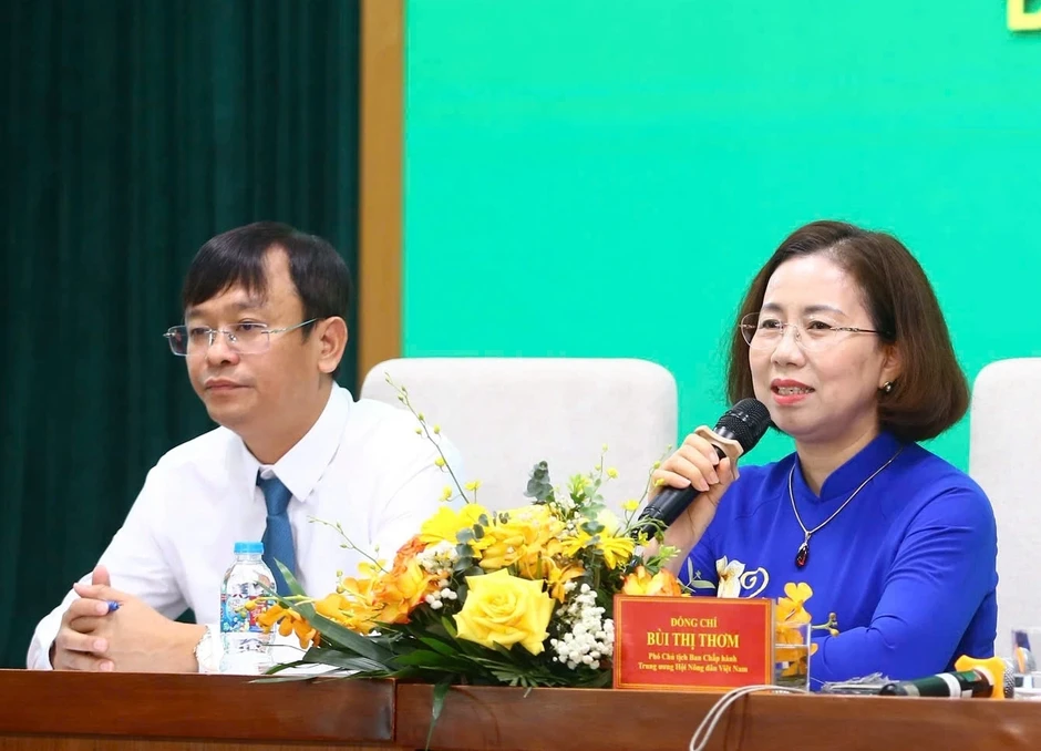 Hỗ trợ sinh kế cho người nông dân “nhường” đất nông nghiệp cho dự án Hỗ trợ sinh kế cho người nông dân “nhường” đất nông nghiệp cho dự án