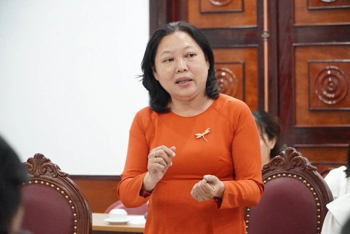 Hoa hậu, nam vương tham gia lan tỏa thông tin về bầu cử ở tại TPHCM Hoa hậu, nam vương tham gia lan tỏa thông tin về bầu cử ở tại TPHCM
