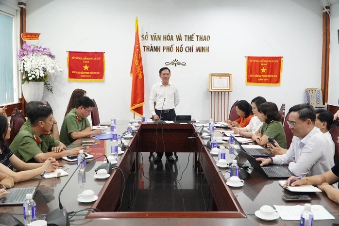 Hoa hậu, nam vương tham gia lan tỏa thông tin về bầu cử ở tại TPHCM Hoa hậu, nam vương tham gia lan tỏa thông tin về bầu cử ở tại TPHCM