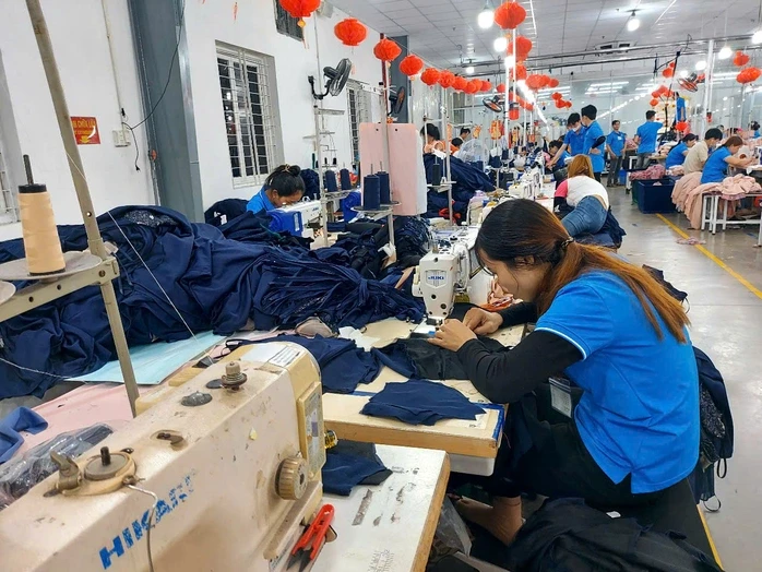 Hoán đổi ngày nghỉ dịp Giỗ Tổ Hùng Vương, 30-4 sao mới đúng quy định? Hoán đổi ngày nghỉ dịp Giỗ Tổ Hùng Vương, 30-4 sao mới đúng quy định?