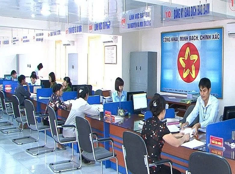 Hoàn thành phân cấp, cắt giảm, đơn giản hóa thủ tục hành chính, điều kiện kinh doanh trước 20/5 Hoàn thành phân cấp, cắt giảm, đơn giản hóa thủ tục hành chính, điều kiện kinh doanh trước 20/5