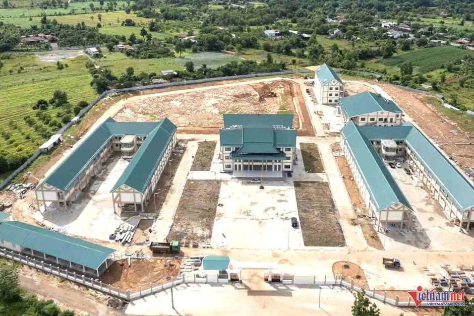 Hoàn thành trường nội trú liên cấp đầu tiên ở biên giới Đắk Lắk Hoàn thành trường nội trú liên cấp đầu tiên ở biên giới Đắk Lắk