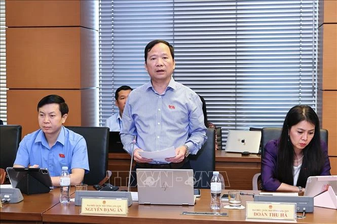 Hoàn thiện hành lang pháp lý, ngăn chặn hành vi rửa tiền Hoàn thiện hành lang pháp lý, ngăn chặn hành vi rửa tiền