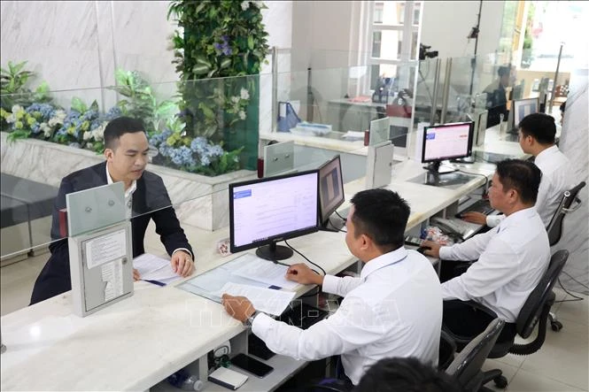 Học Bác để xây dựng chính quyền gần dân, vì dân, lấy dân làm gốc Học Bác để xây dựng chính quyền gần dân, vì dân, lấy dân làm gốc