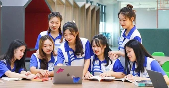 Học đại học không còn đếm năm
