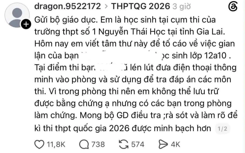 Học sinh Gia Lai bị tố dùng điện thoại trong phòng thi tốt nghiệp Học sinh Gia Lai bị tố dùng điện thoại trong phòng thi tốt nghiệp