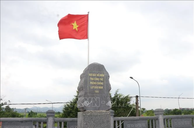Học tập và làm theo Bác từ những việc làm hàng ngày Học tập và làm theo Bác từ những việc làm hàng ngày