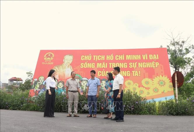 Học tập và làm theo Bác từ những việc làm hàng ngày Học tập và làm theo Bác từ những việc làm hàng ngày