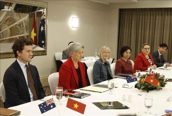 Hội nghị Bộ trưởng Ngoại giao Việt Nam - Australia lần thứ 8 Hội nghị Bộ trưởng Ngoại giao Việt Nam - Australia lần thứ 8