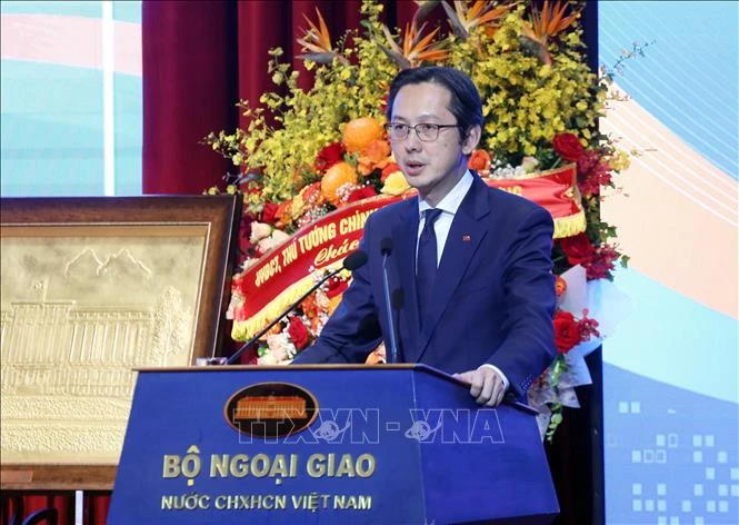 Hội nghị Ngoại giao 33: Nâng cao chất lượng, hiệu quả hoạt động của các Cơ quan đại diện