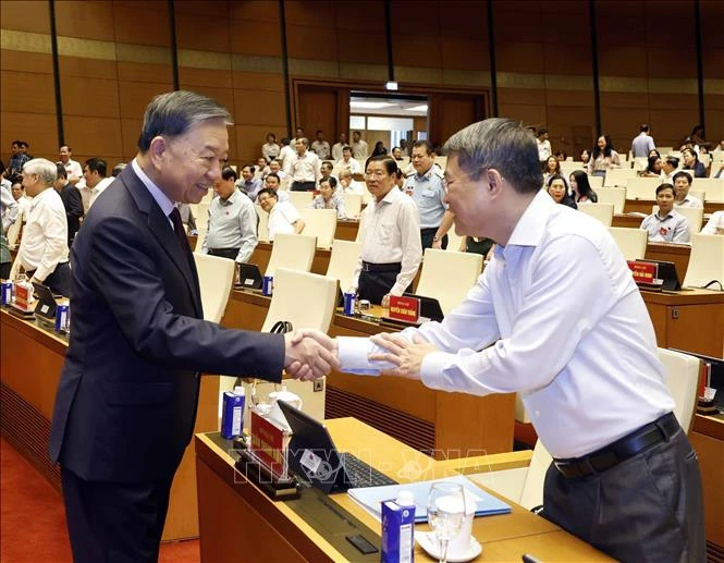 Hội nghị toàn quốc quán triệt và triển khai thực hiện Nghị quyết Hội nghị lần thứ ba BCH Trung ương Đảng khóa XIV Hội nghị toàn quốc quán triệt và triển khai thực hiện Nghị quyết Hội nghị lần thứ ba BCH Trung ương Đảng khóa XIV