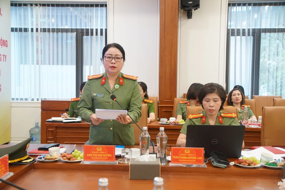 Hội phụ nữ Công an nhân dân triển khai các mặt công tác, gắn với nhiệm vụ chính trị Hội phụ nữ Công an nhân dân triển khai các mặt công tác, gắn với nhiệm vụ chính trị
