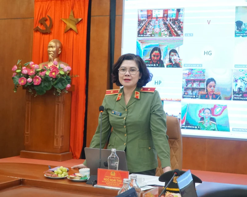 Hội phụ nữ Công an nhân dân triển khai các mặt công tác, gắn với nhiệm vụ chính trị Hội phụ nữ Công an nhân dân triển khai các mặt công tác, gắn với nhiệm vụ chính trị