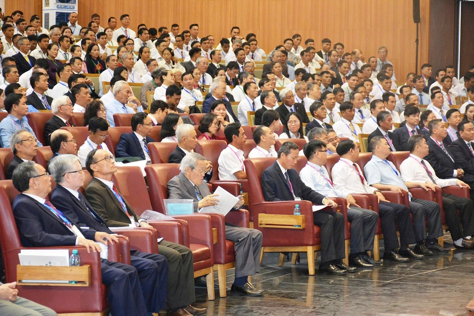 Hội thánh Tin Lành Việt Nam (miền Nam) tiếp tục gắn bó, đồng hành cùng dân tộc Hội thánh Tin Lành Việt Nam (miền Nam) tiếp tục gắn bó, đồng hành cùng dân tộc