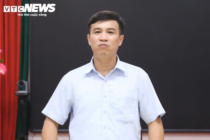 Hôm nay, 326 thí sinh chuyên Tuyên Quang làm thủ tục thi lại tốt nghiệp THPT Hôm nay, 326 thí sinh chuyên Tuyên Quang làm thủ tục thi lại tốt nghiệp THPT