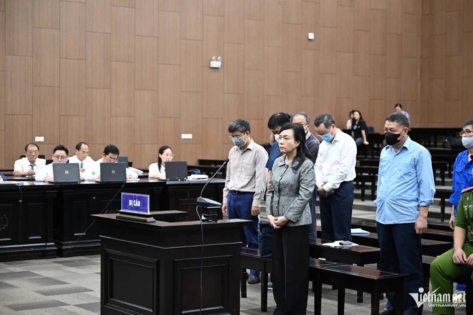 Hôm nay, xét xử cựu Bộ trưởng Y tế Nguyễn Thị Kim Tiến Hôm nay, xét xử cựu Bộ trưởng Y tế Nguyễn Thị Kim Tiến