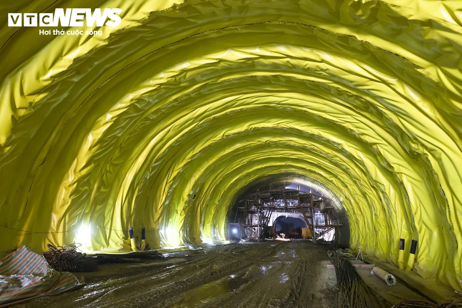 Hơn 120km trên cao tốc Nội Bài - Lào Cai thay đổi ra sao sau một năm mở rộng? Hơn 120km trên cao tốc Nội Bài - Lào Cai thay đổi ra sao sau một năm mở rộng?