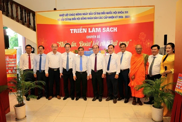 Hơn 140 tư liệu quý về bầu cử được giới thiệu tại Cần Thơ Hơn 140 tư liệu quý về bầu cử được giới thiệu tại Cần Thơ