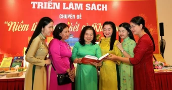 Hơn 140 tư liệu quý về bầu cử được giới thiệu tại Cần Thơ